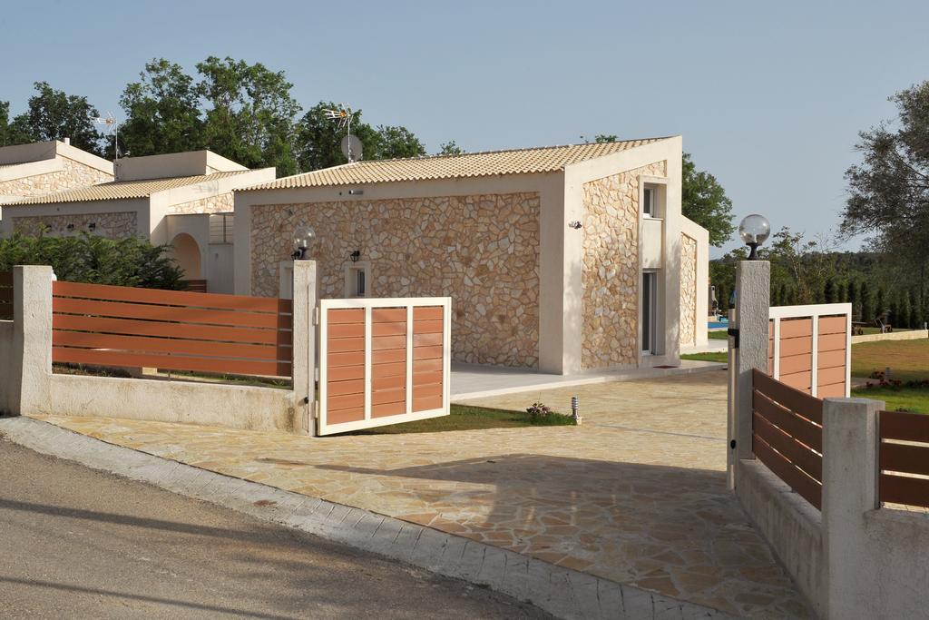Villa Poulades Gouvia Quarto foto