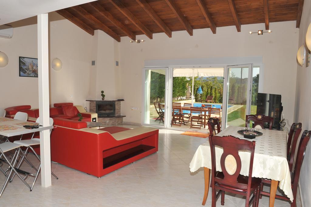 Villa Poulades Gouvia Quarto foto